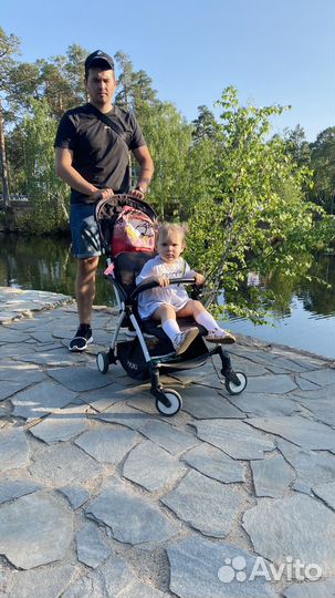 Прогулочная коляска yoya