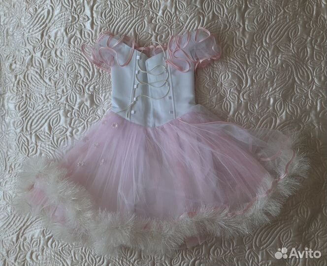 Платье праздничное