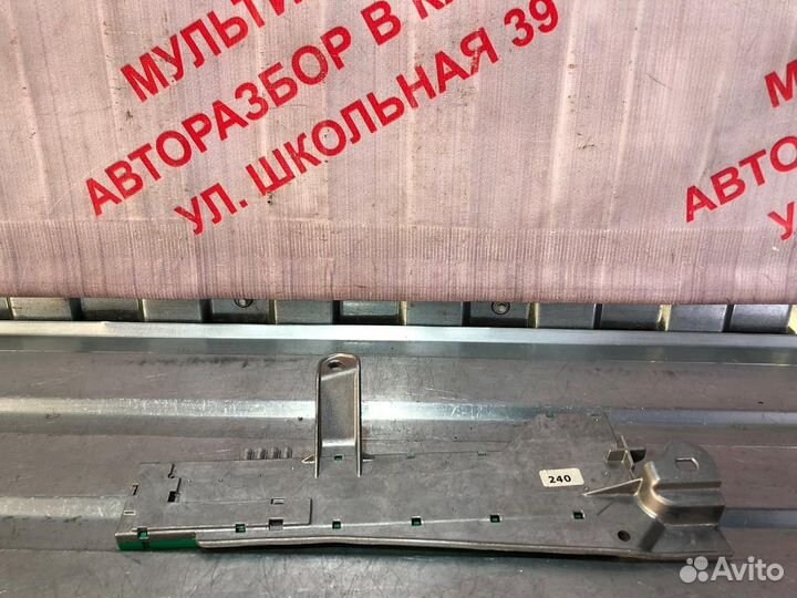 Антенный усилитель Мерседес-Бенц W211 W 211