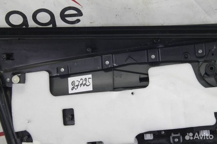 Обшивка двери передней правой Mazda 3 (BL) 2009