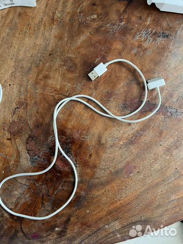 Оригинальный зарядный кабель Apple для iPhone/iPad