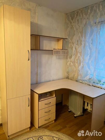 Школьный уголок бу