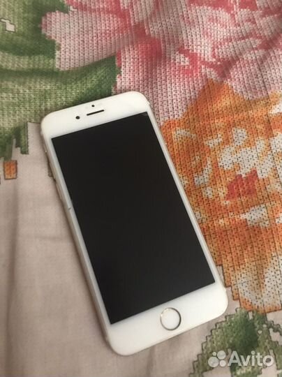 Телефон iPhone 6 128