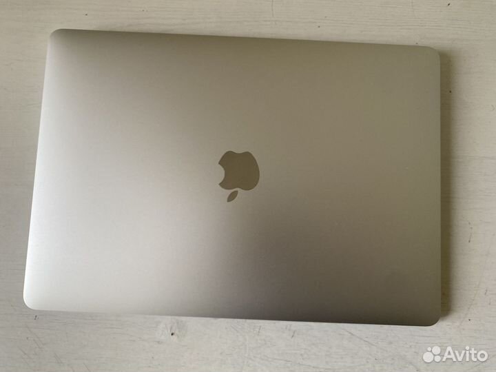 MacBook Air 13 2020, M1, 256 гб