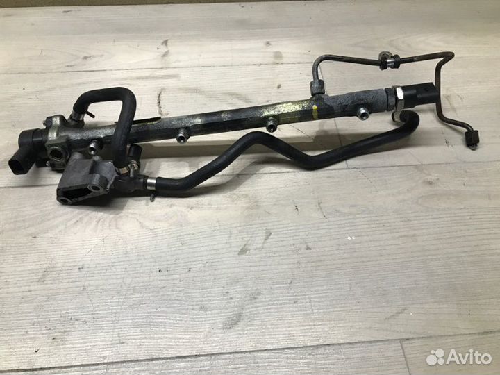 Рампа топливная Mercedes Sprinter W901 OM611 2002