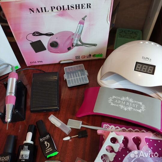 Набор для маникюра и покрытия ногтей гель лаком