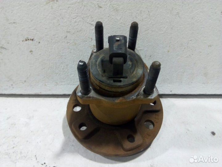 Ступица задняя Opel Astra H H 2006-2015