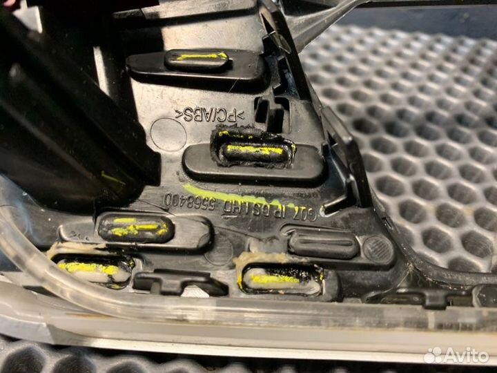 Дефлектор воздушный передний левый Bmw X7 G07