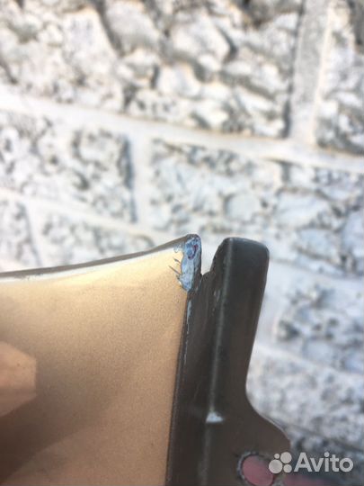 Крыло лачети переднее правое седан