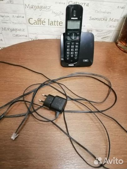 Телефон Philips