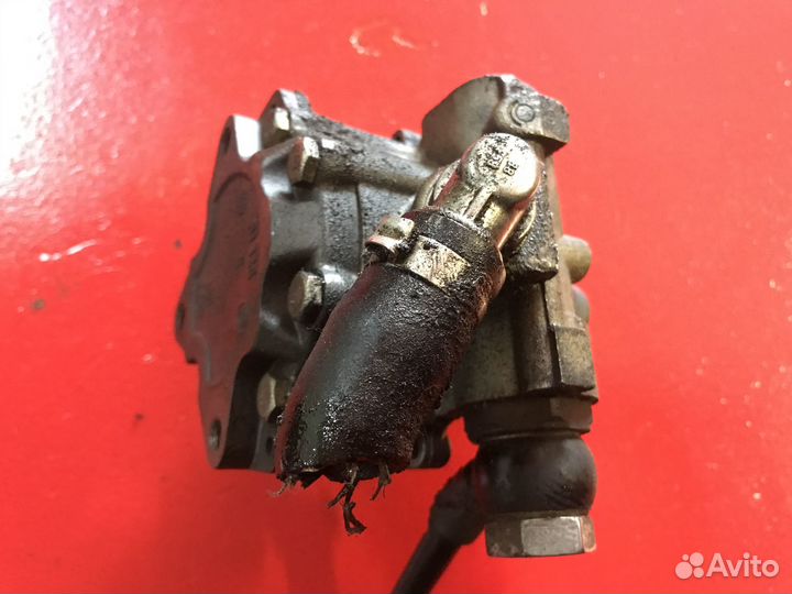 Насос гидроусилителя руля Audi A6 C6 AUK 3.2