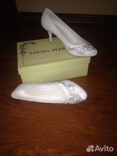 Замечательные свадебные туфли