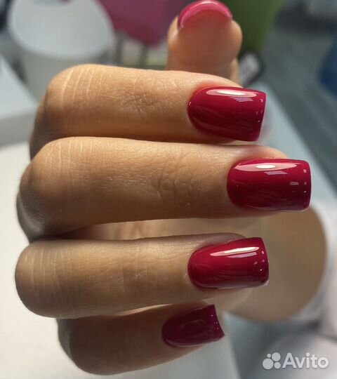 Нужна модель на маникюр