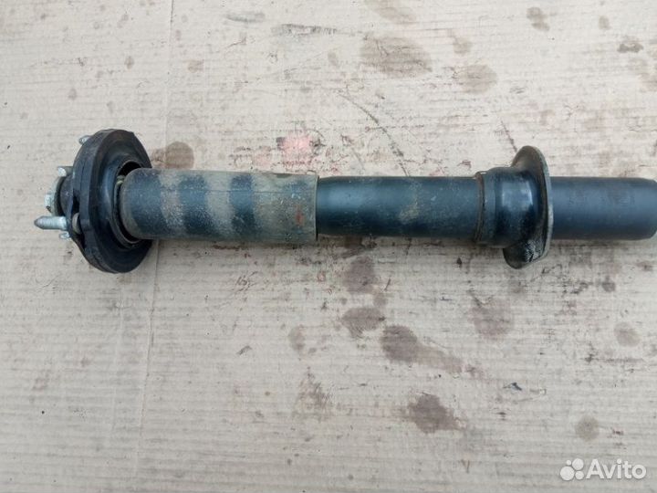 Амортизатор передний Toyota Land Cruiser Prado