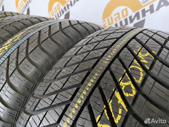 Goodyear Vector 4Seasons 205/50 R17