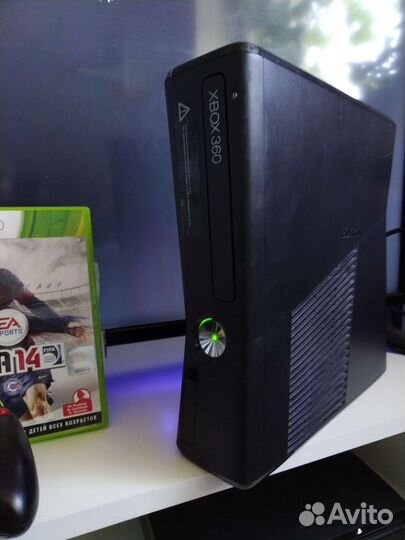 Игровая приставка xbox 360 slim