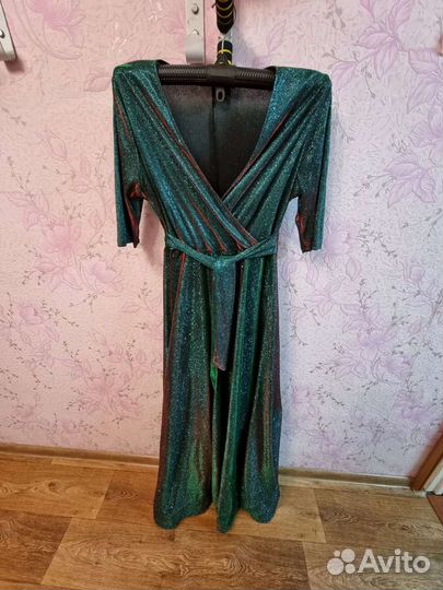 Вечернее платье в пол