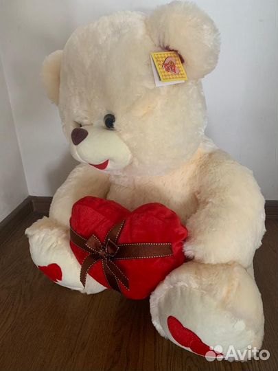 Большие плюшевые медведи