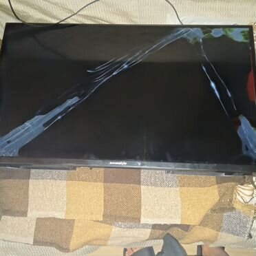 Телевизор SMART tv разбита матрица