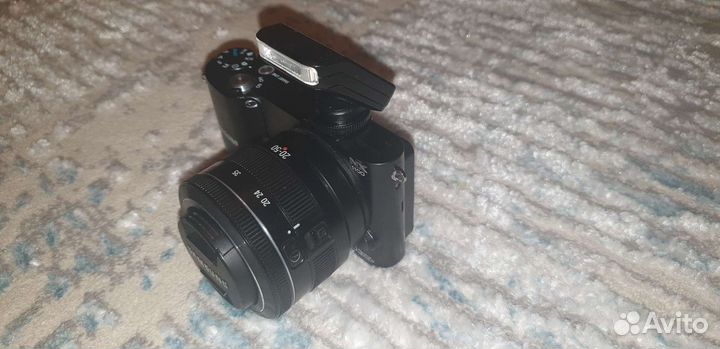 Фотоаппарат Samsung NX1100