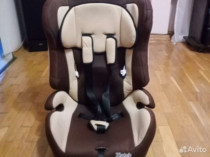 Детское автокресло