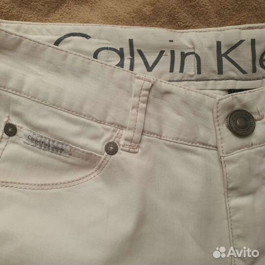 Белые Джинсы летние Calvin Klein, Valentino 44 р