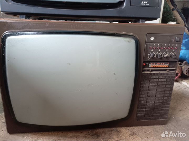 Продам телевизоры