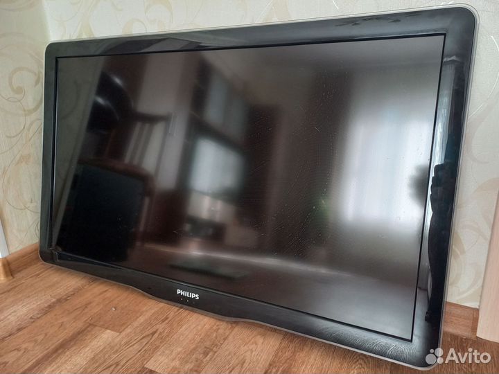 Телевизор Philips (не работает)