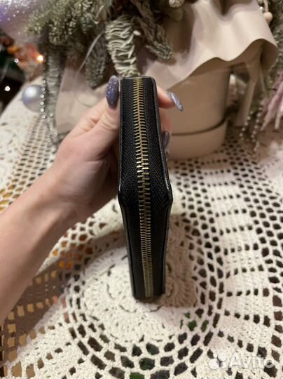 Кошелек женский в виде книги