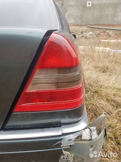 Разбор мерседес 202