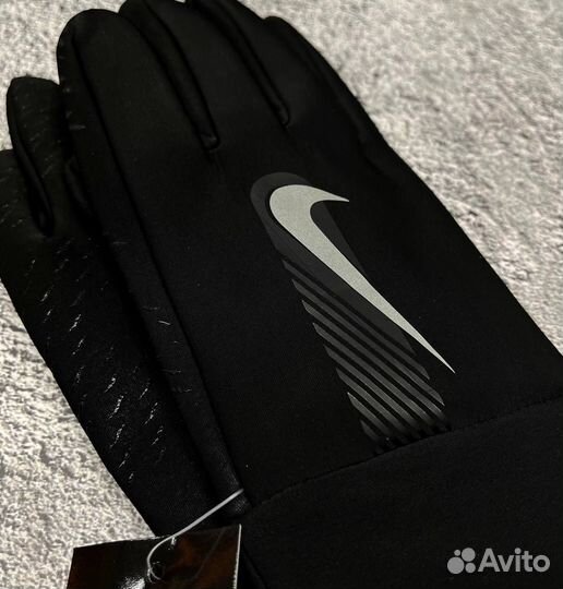 Разнообразие перчаток Nike для зимы