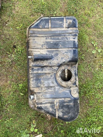 Бак priora 2110-12