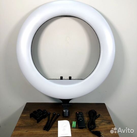 Кольцевая лампа RL-21