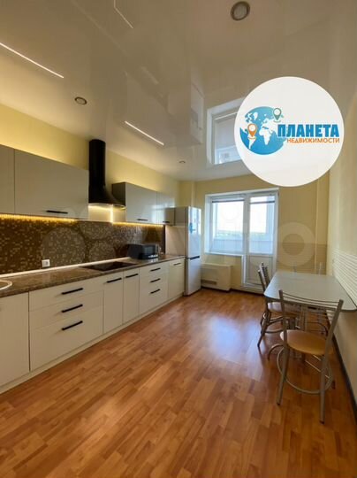 1-к. квартира, 52 м², 15/15 эт.