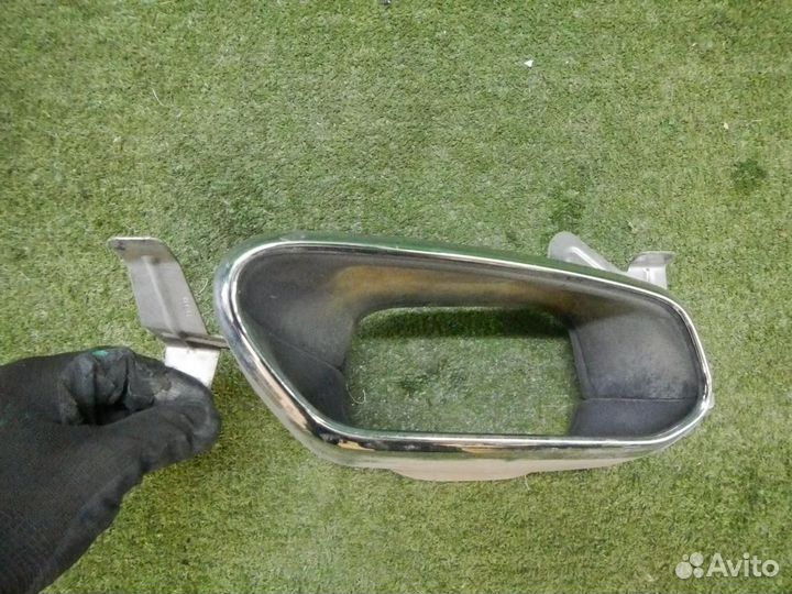 Насадка глушителя правая Volvo XC60 2 (2017-2021)