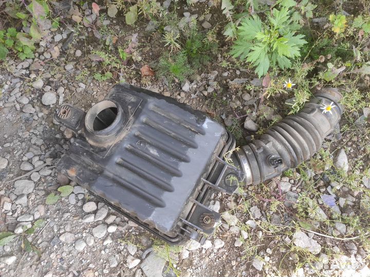 Корпус воздушного фильтра Chevrolet Lanos седан