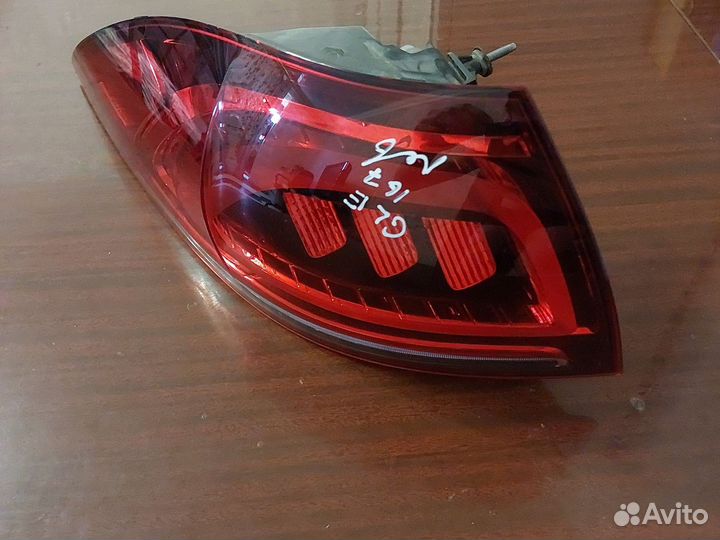 Задний левый наружний фонарь GLE 167 А 1679063104