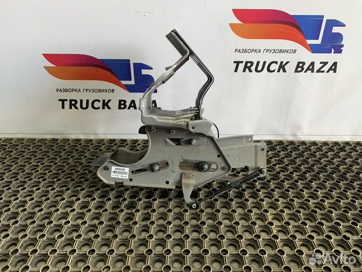 Кронштейн рулевой колонки Renault T