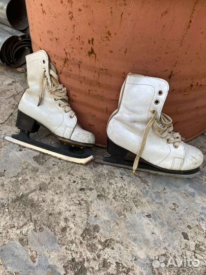 Коньки для фигурного катания,размер 19,5 и 40