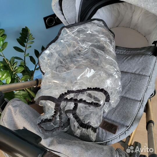 Коляска Carrello Epica 2 в 1