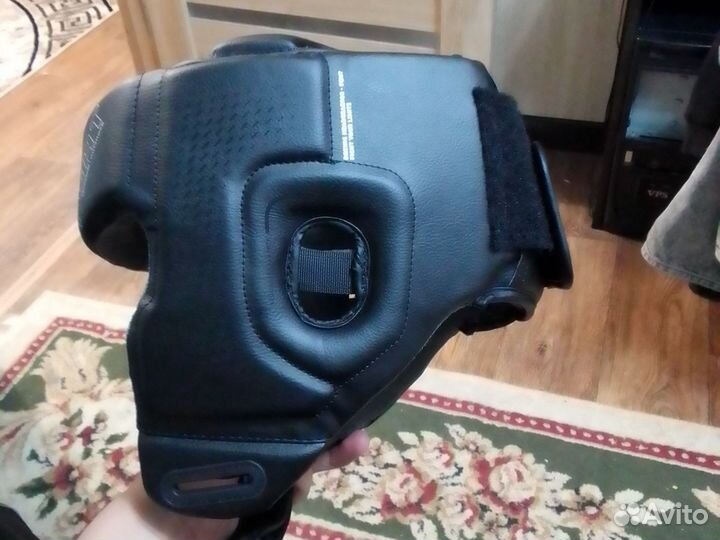 Боксерский шлем