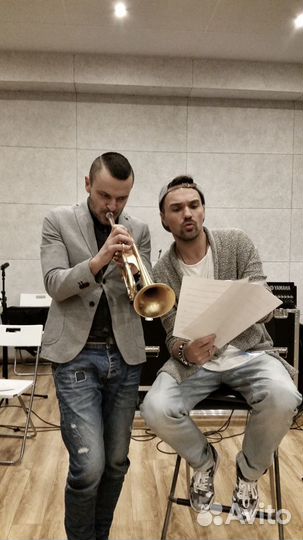 Уроки игры на трубе, преподаватель по трубе