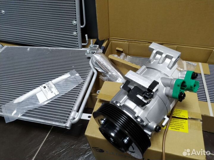 Радиатор кондиционера новый аналог на все марки