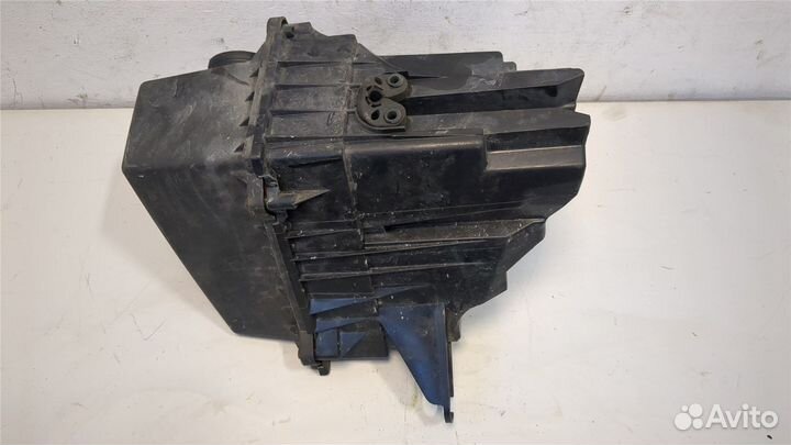 Корпус воздушного фильтра Skoda Roomster, 2007