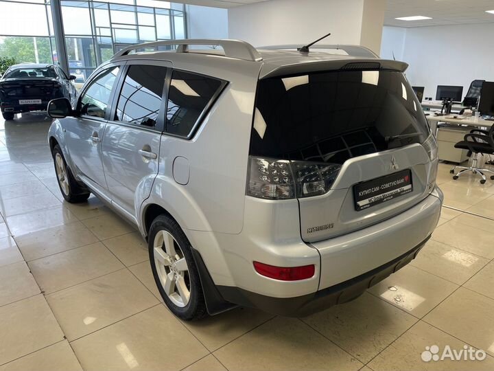 Mitsubishi Outlander 2.4 CVT, 2008, 210 000 км