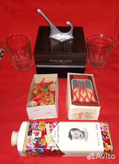 Быт Ссср.Сувениры,футляр ML,флаг Вмф,П-40Б,Siemens