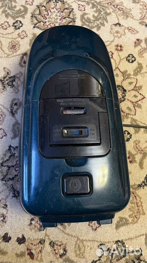 Напольный пылесос