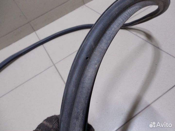 Уплотнитель багажника Fabia 2007-2015