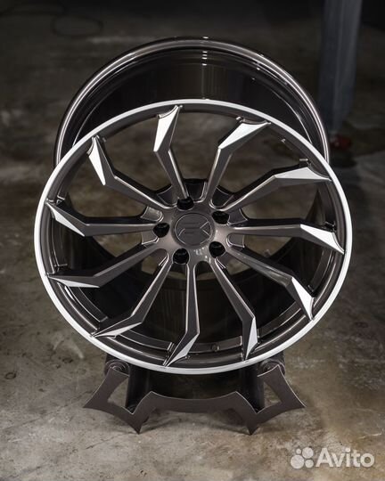 Кованые диски R22 для Tesla Model S Model X