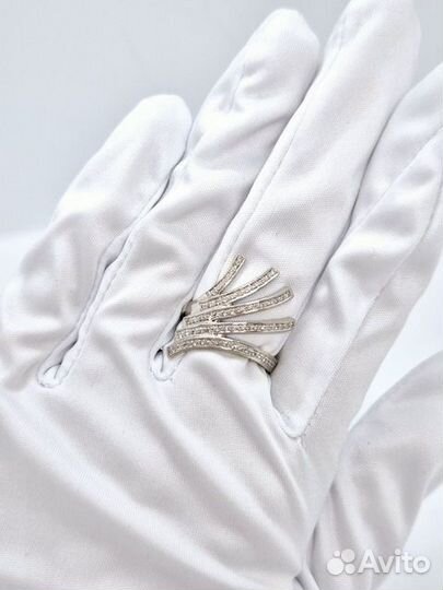 Золотое кольцо с камнем 17,5р